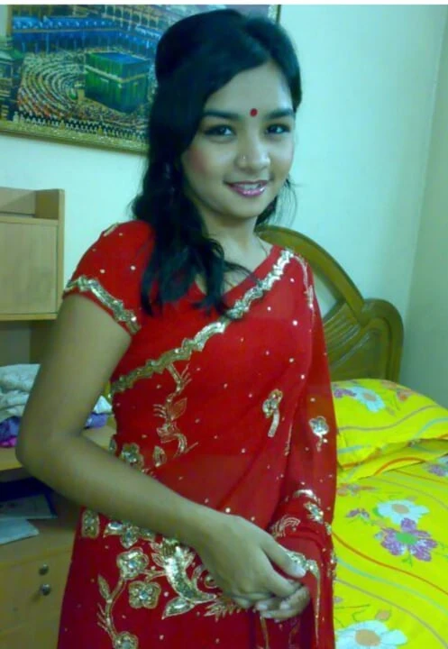 Beautiful New Married Wife Saree Romance & Fucking Full HD Videos